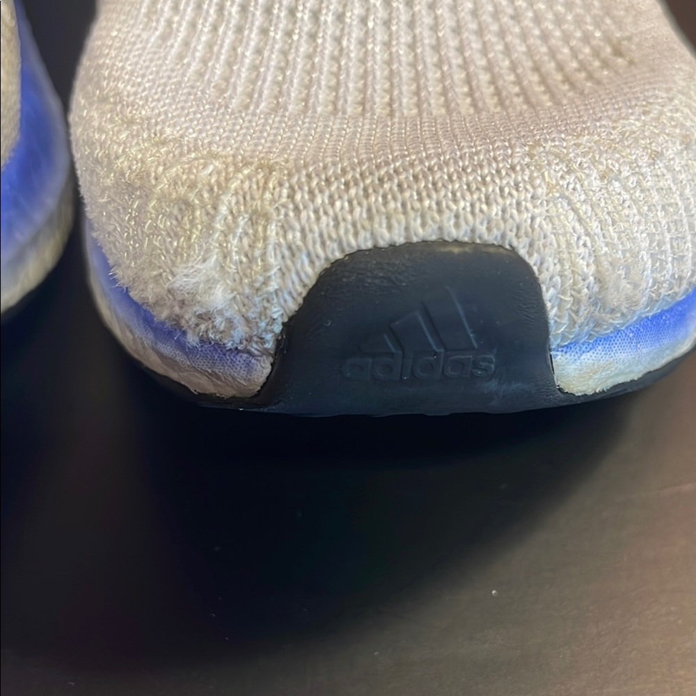Adidas Men's White and Blue Running Shoes - Picture 11 of 15